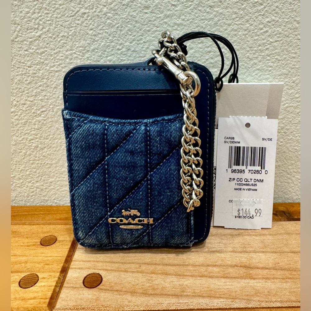 NWT Coach Zip Card Case in Quilted Denim